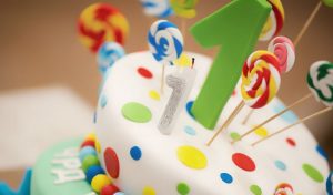 tort dla dziecka - pierwsze urodziny