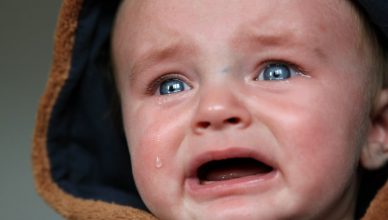 płaczące dziecko